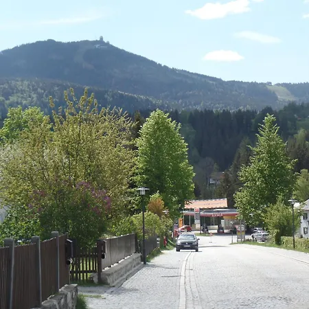 Am Waldrand Apartamento *